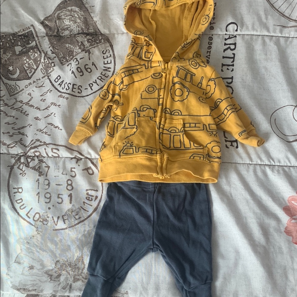 Carter's Yellow and Blue Kids Matching Set